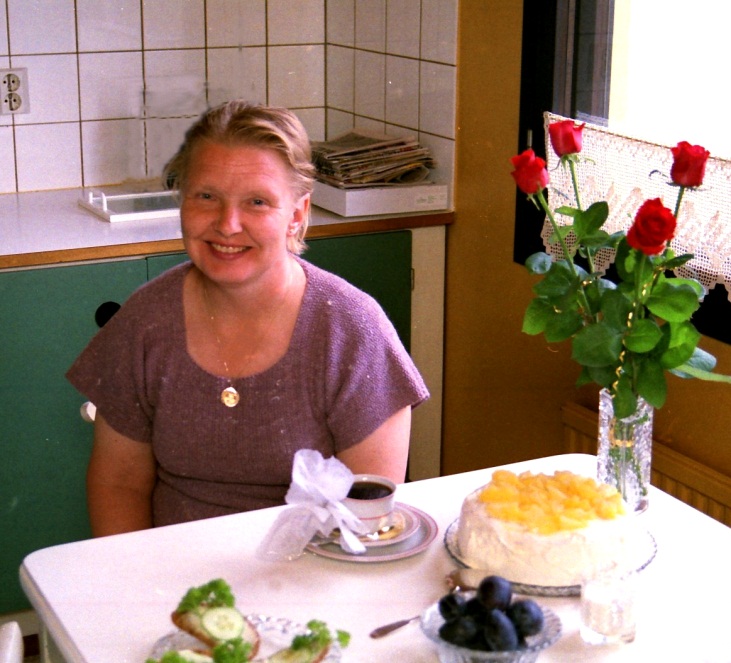 Kirsti (Kikka) Vantaan kodissaan