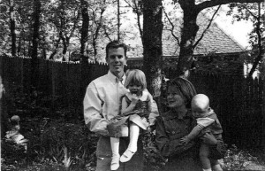 Jon, Caitlin, Jennifer ja Connor Israelson