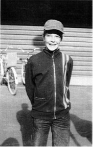 12-vuotiaana KU-58:n verryttelypuserossa